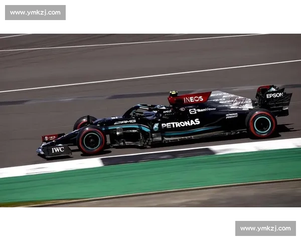 惊心动魄!F1加拿大站被大雨“统治”,胜负难料! 惊心动魄!F1加拿大站被大雨“统治”,胜负难料!