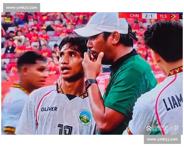 2022世界杯：红黄牌榜出炉！裁判哨响背后的故事